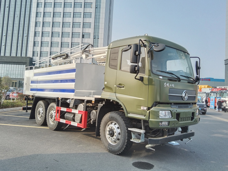 CL5160GQX6AHL東風(fēng)六驅(qū)清洗車
